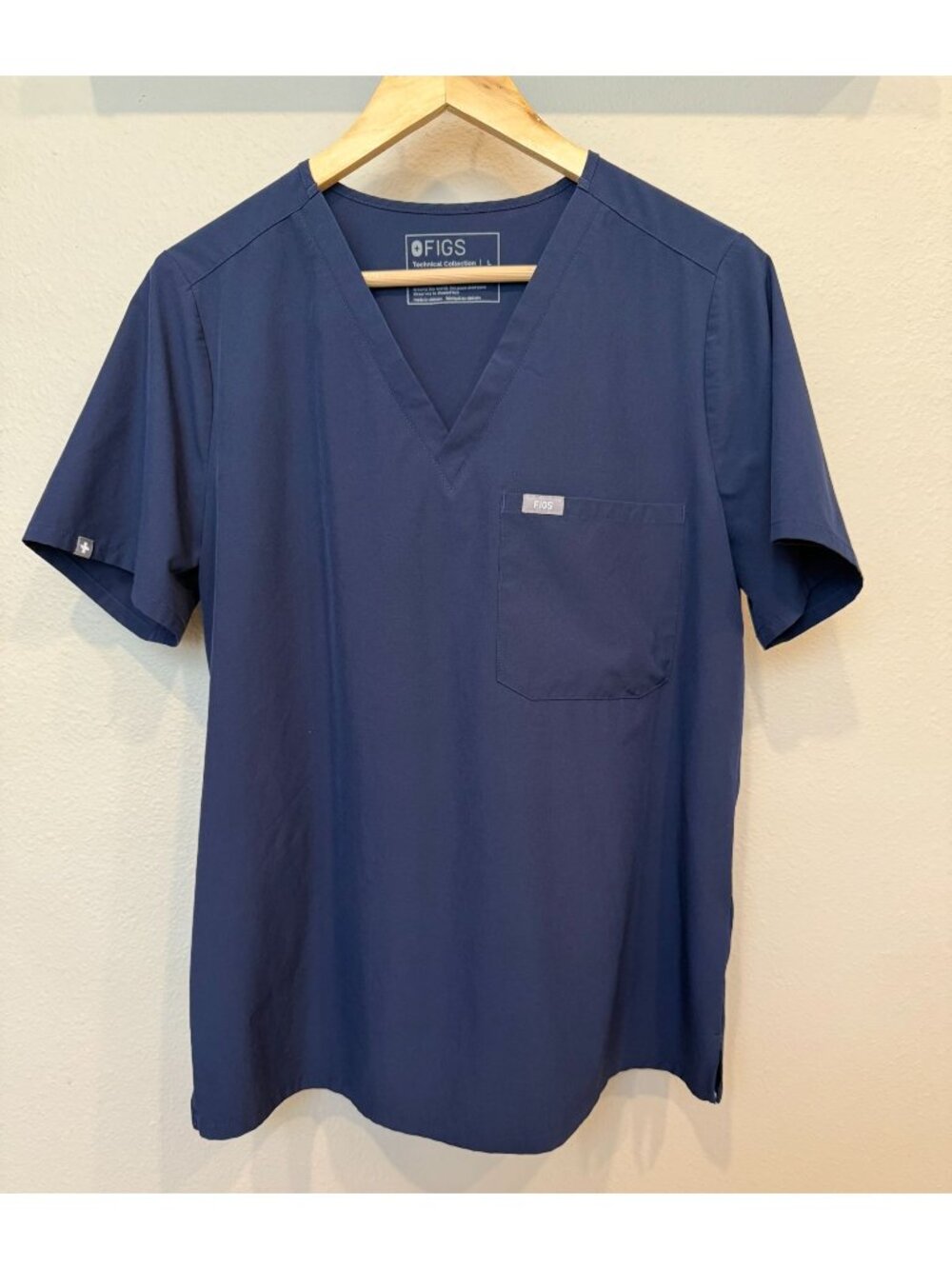 Figs Women's Catarina Scrub Top Large Navy Blue Short Sleeves Pocket Workwear